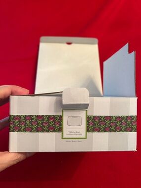 Scentsy Tabletop Base Box for glass nightlight new